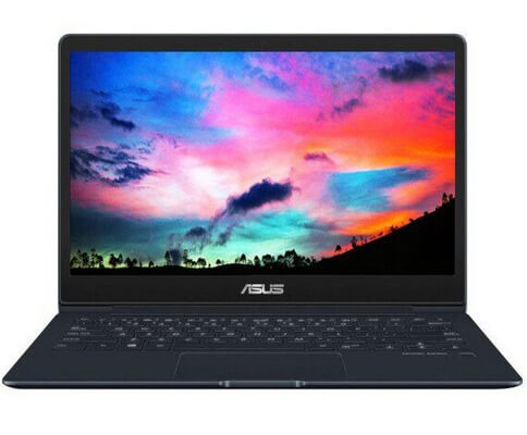 На ноутбуке Asus ZenBook 13 UX331FAL мигает экран